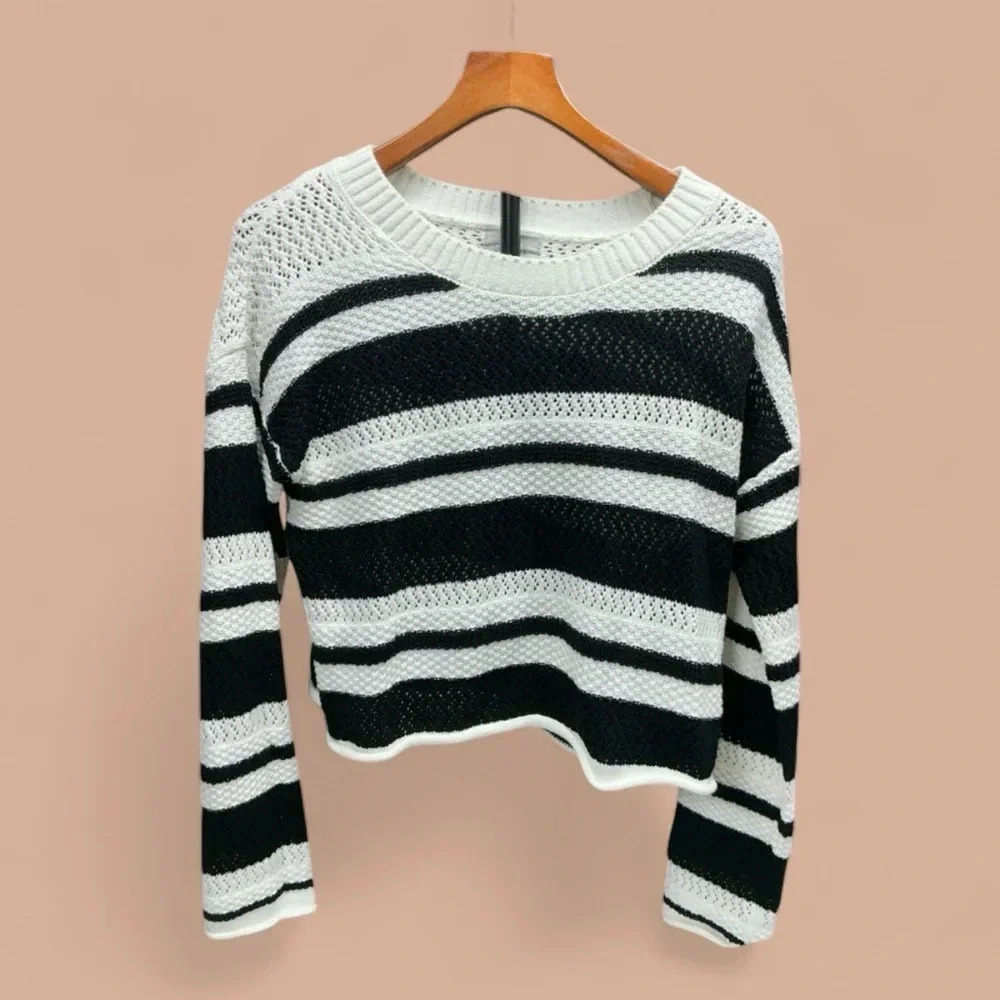 Women’s knit sweater